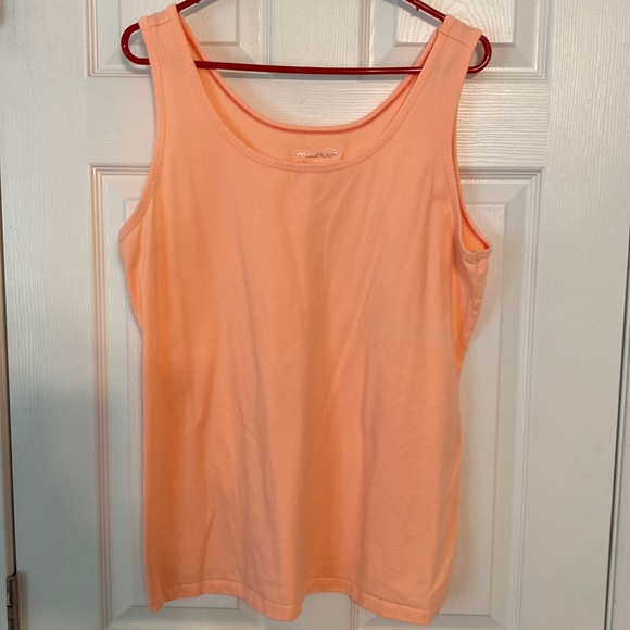 Maurice’s button up and Tank Top - Picture 2 of 4